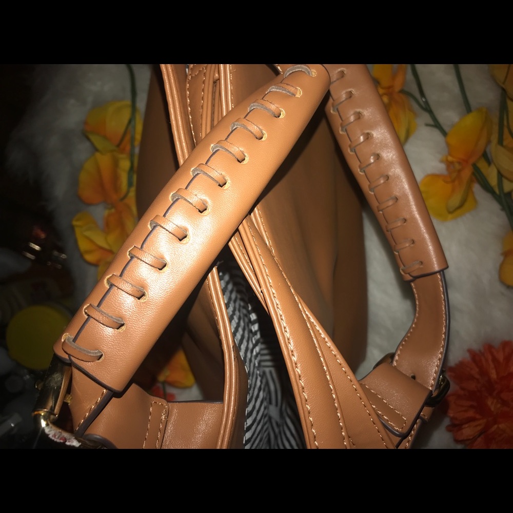 JustFab Tan Man Made Material Bag - Picture 3 of 7